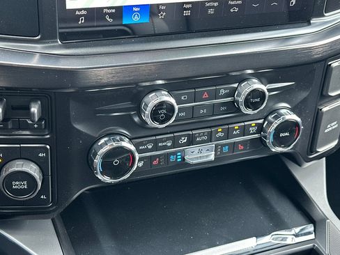 New 2026 Ford F350 Lariat AWD/4WD image 19