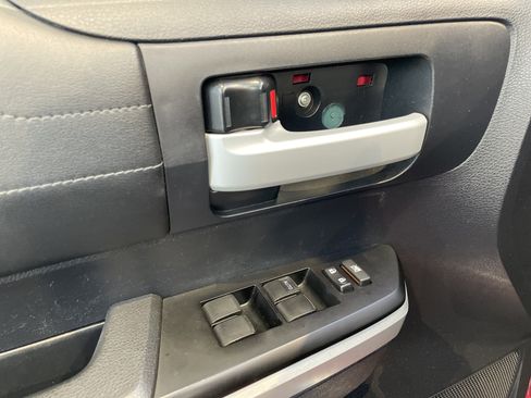 Used 2016 Toyota Tundra Limited image 15