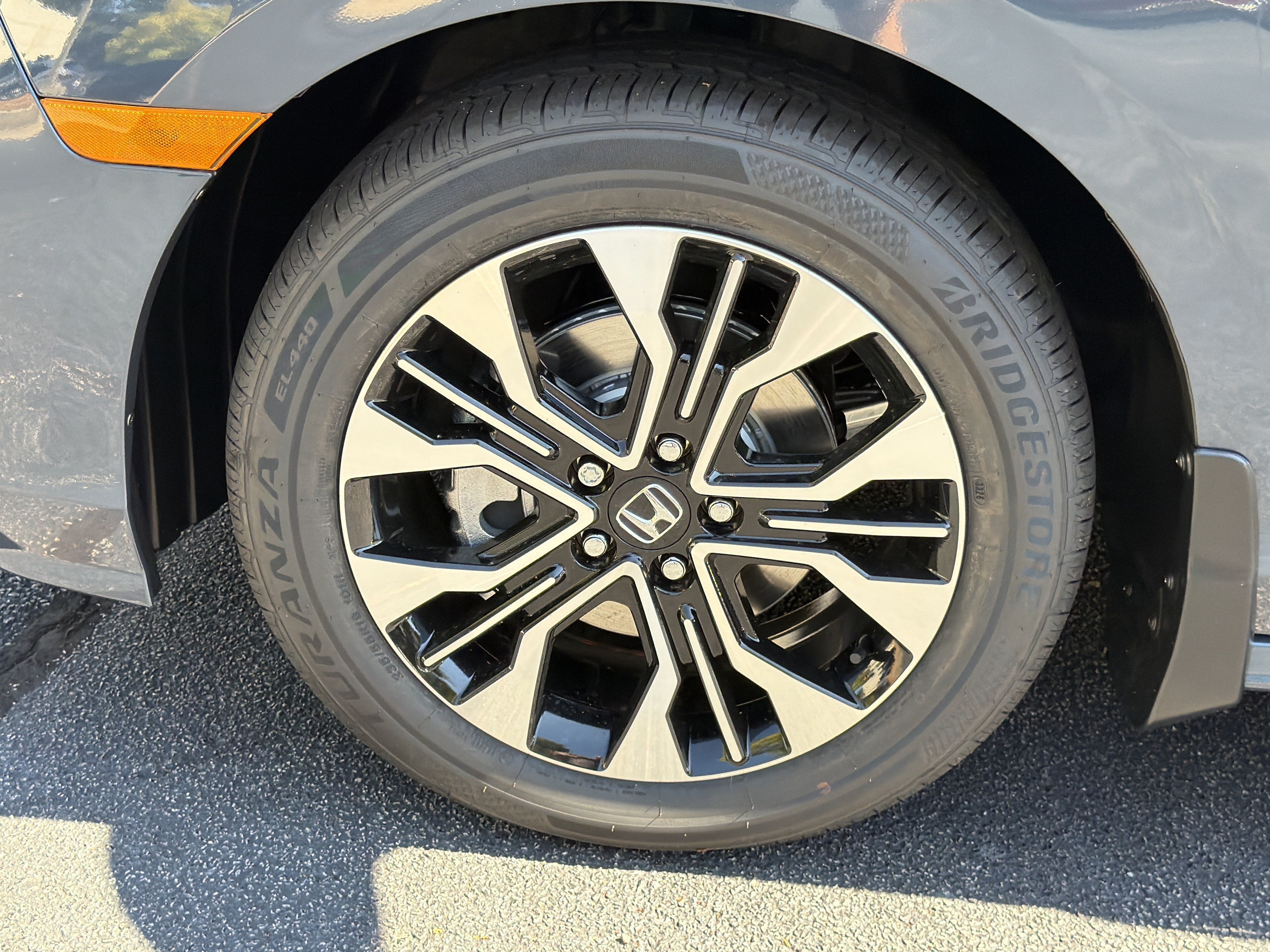 New 2027 Honda Odyssey Elite image 30
