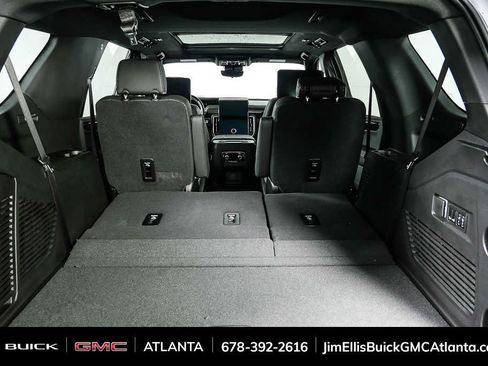 New 2026 GMC Yukon Elevation image 34