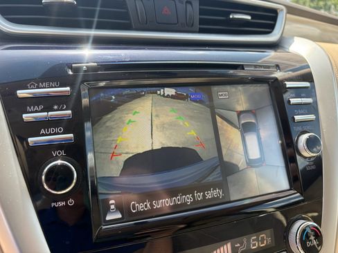 Used 2017 Nissan Murano SL w/ SL Technology Package FWD image 17