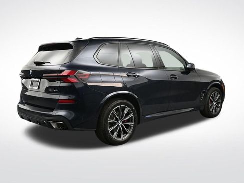 Used 2024 BMW X5 xDrive40i w/ M Sport Package image 5