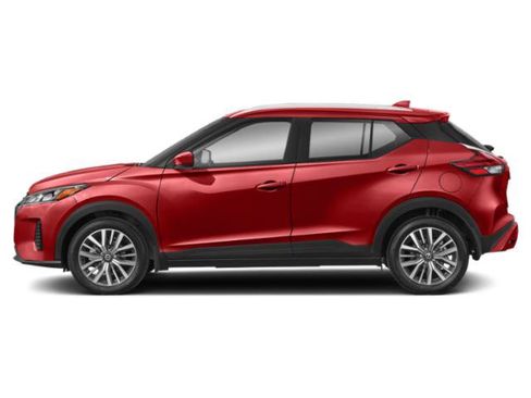 Used 2021 Nissan Kicks SV FWD image 2