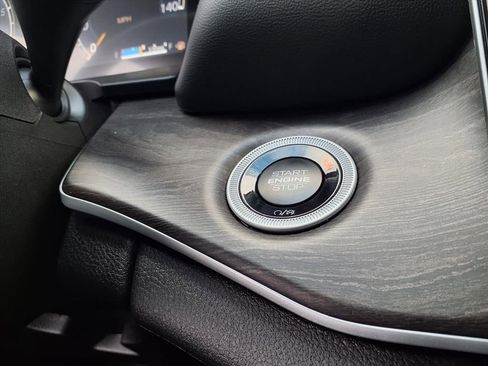 New 2025 Jeep Grand Cherokee L Limited w/ Trailer Tow Package image 14