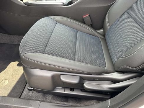 Used 2026 Buick Envista Preferred FWD image 22