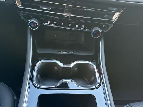 New 2026 Chevrolet Traverse LT w/ Enhanced Driving Package image 22