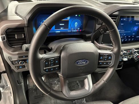 Used 2025 Ford F150 XLT w/ Equipment Group 301A Standard AWD/4WD image 19
