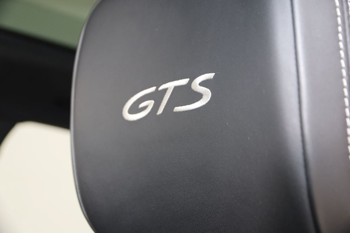 Used 2023 Porsche Macan GTS w/ GTS Sport Package AWD/4WD image 34