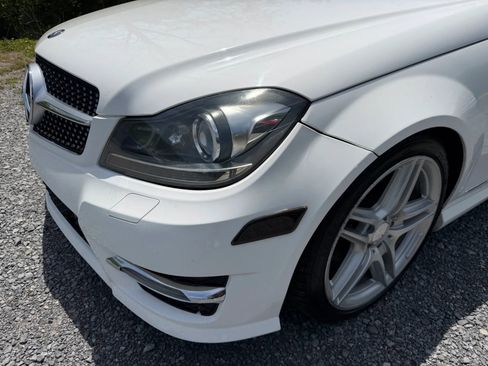 Used 2013 Mercedes-Benz C 250 Sedan image 12