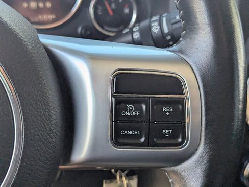 Used 2016 Jeep Wrangler Unlimited Rubicon image 29