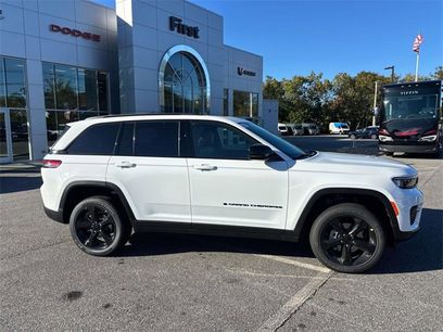 New 2025 Jeep Grand Cherokee Altitude