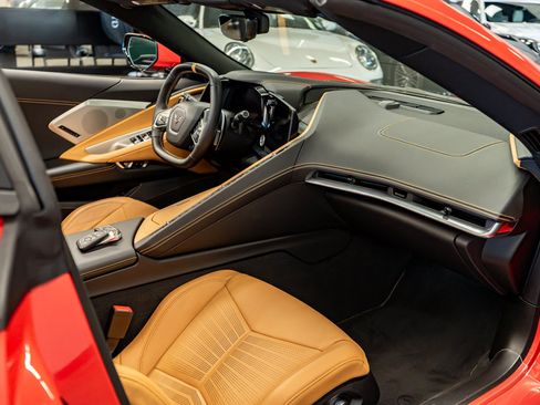 Used 2021 Chevrolet Corvette Stingray Preferred Conv w/ 2LT RWD image 43