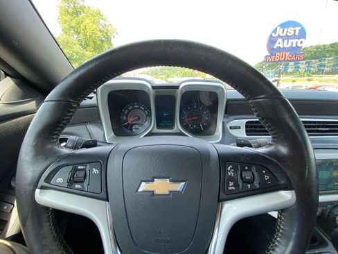 Used 2013 Chevrolet Camaro LT RWD image 16