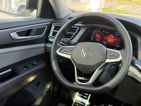New 2026 Volkswagen Atlas Peak Edition AWD/4WD image 9