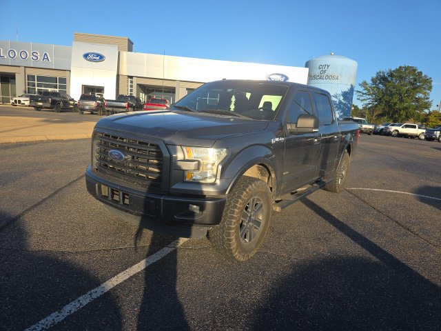 Used 2017 Ford F150 XLT w/ Equipment Group 302A Luxury RWD image 7