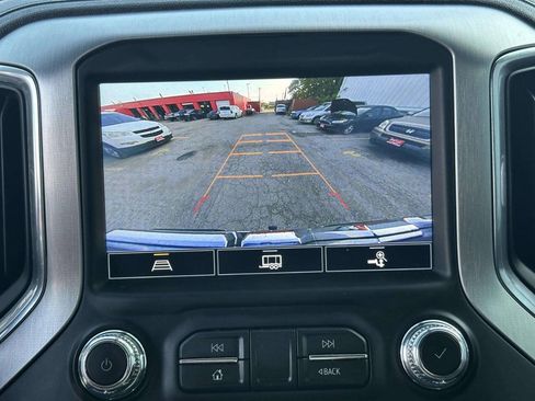 Used 2021 GMC Sierra 1500 SLT w/ SLT Premium Package AWD/4WD image 28