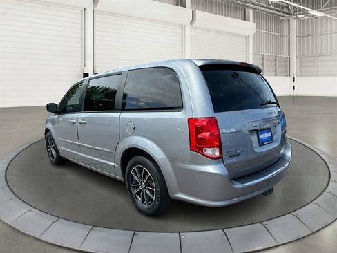 Used 2015 Dodge Grand Caravan R/T FWD image 2