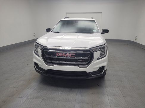 Used 2023 GMC Terrain AT4 image 15