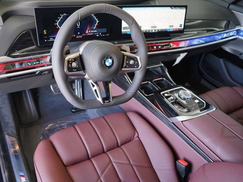 New 2026 BMW 740i w/ Luxury Rear Seating Package image 12