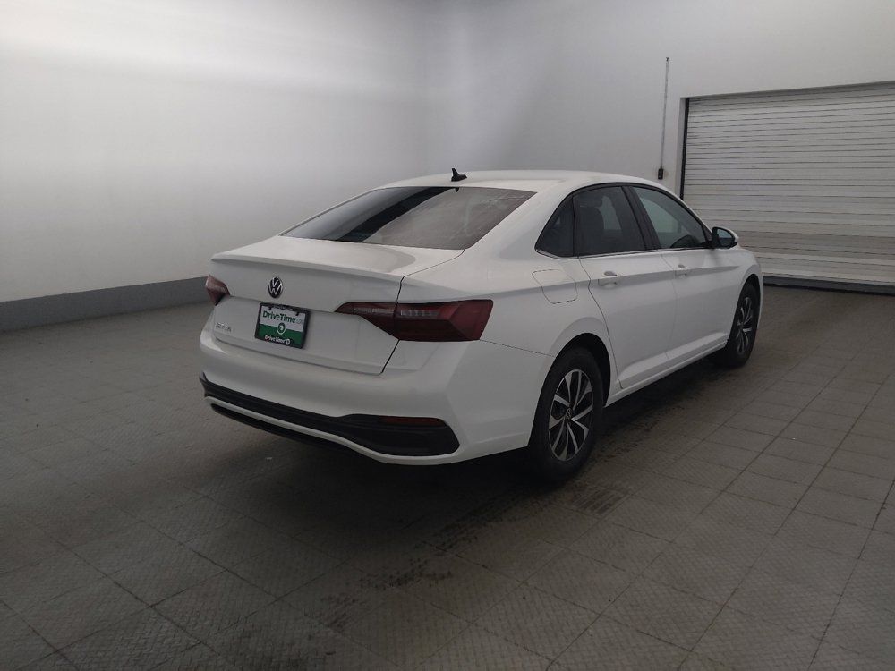 Used 2024 Volkswagen Jetta S FWD image 9