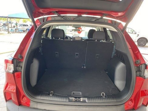 Certified 2022 Ford Escape SE w/ SE Sport Appearance Package image 7