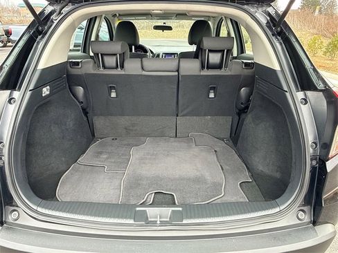 Used 2022 Honda HR-V LX image 19