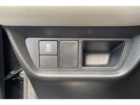 Certified 2023 Honda HR-V LX image 38