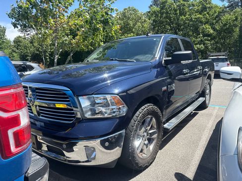 Used 2018 RAM 1500 Big Horn RWD image 1