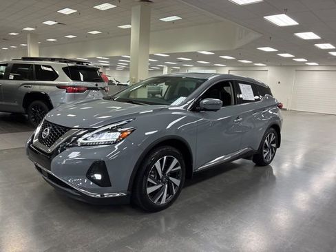 Used 2024 Nissan Murano SL AWD/4WD image 3