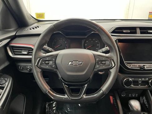 Used 2023 Chevrolet TrailBlazer RS w/ Convenience Package AWD/4WD image 13