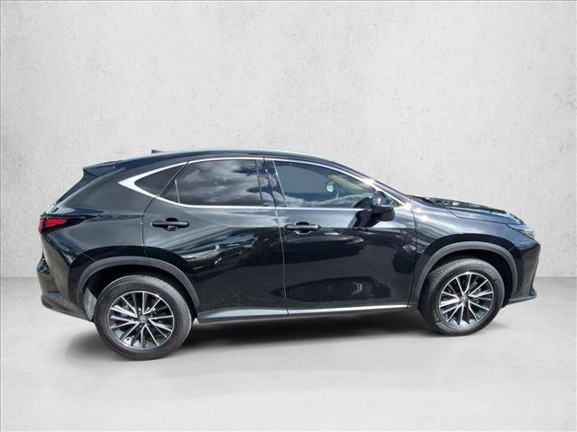Used 2025 Lexus NX 250 FWD w/ Accessory Package (Z2) image 4