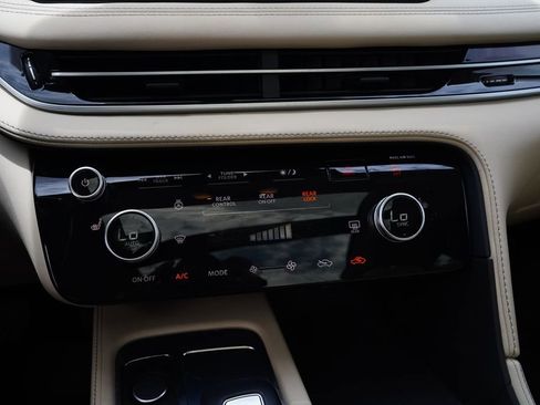 Used 2022 INFINITI QX60 Pure FWD image 24