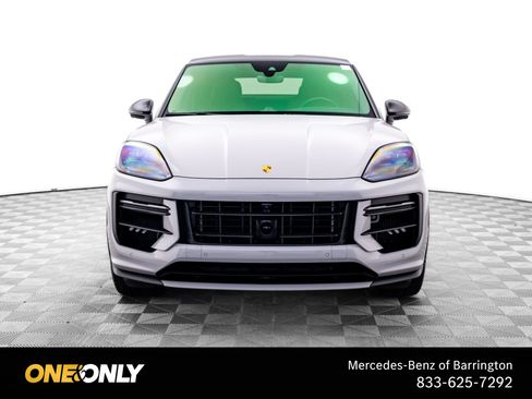 Used 2024 Porsche Cayenne Turbo GT AWD/4WD image 8