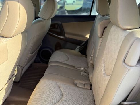 Used 2012 Toyota RAV4 image 34