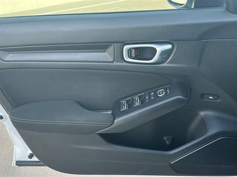 Used 2024 Honda Civic Sport image 19
