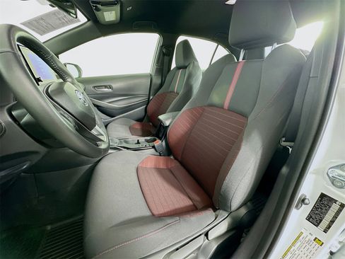 Certified 2025 Toyota Corolla SE image 20