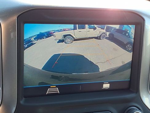 Used 2022 Chevrolet Silverado 1500 LT image 23