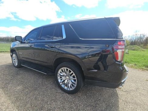 Used 2023 Chevrolet Tahoe High Country image 5
