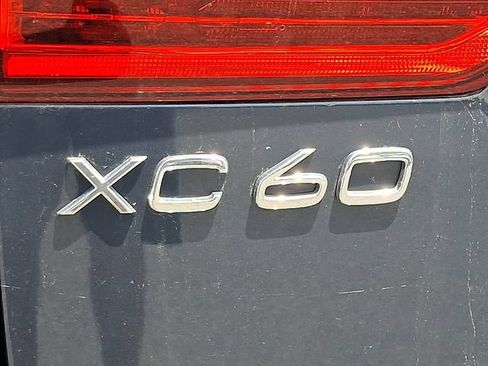 Used 2023 Volvo XC60 B5 Plus w/ Climate Package AWD/4WD image 29