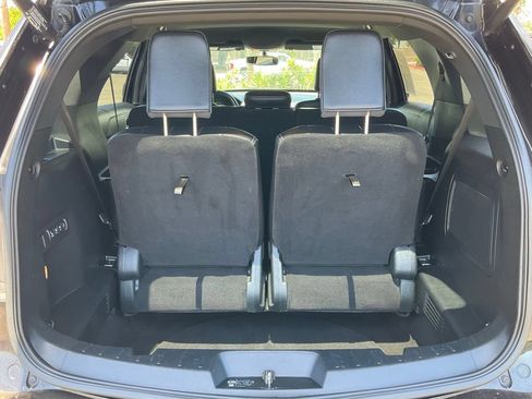 Used 2019 Ford Explorer Limited w/ Class III Trailer Tow Package FWD image 15