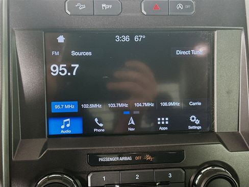 Used 2019 Ford F150 XLT w/ Equipment Group 302A Luxury AWD/4WD image 19