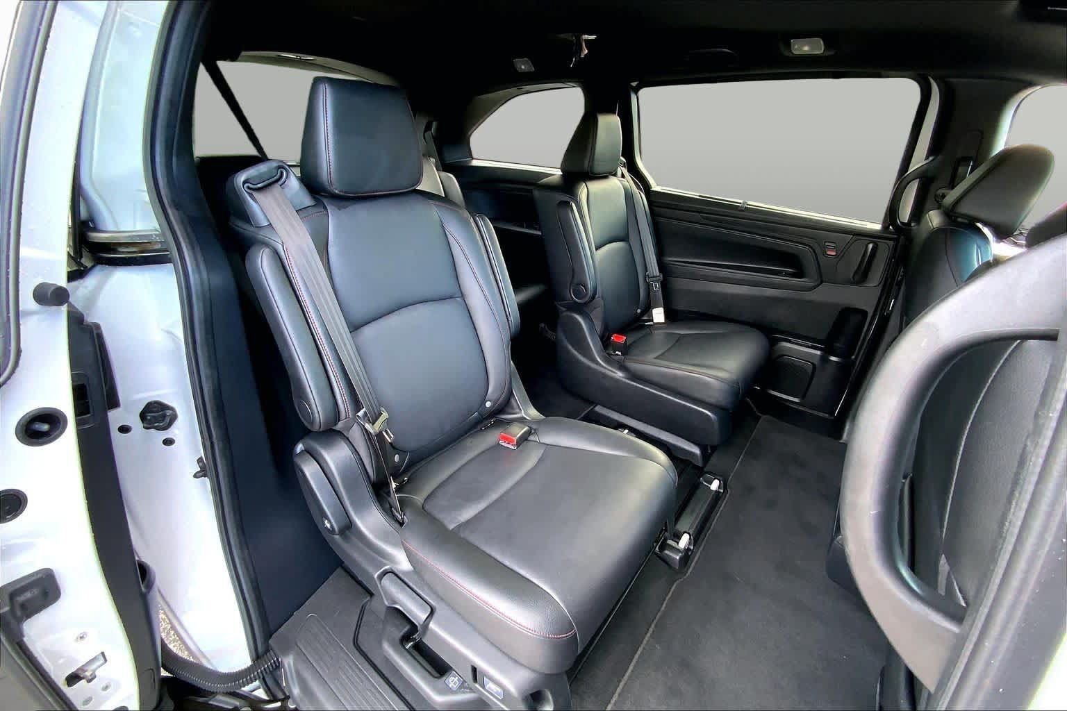Used 2025 Honda Odyssey Sport-L image 20