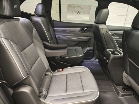 New 2026 Buick Enclave Sport Touring w/ Power Package image 12