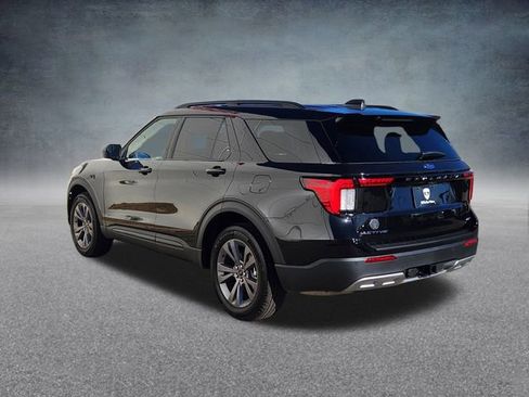 New 2026 Ford Explorer Active w/ Active Comfort Package image 5