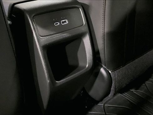 Certified 2024 Chevrolet Trax LT w/ Driver Confidence Package FWD image 26