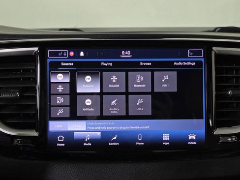 Used 2021 Chrysler Pacifica Touring-L FWD image 25