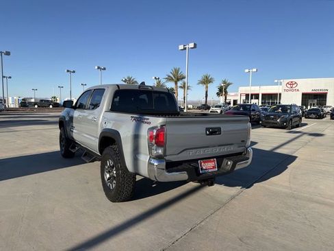 Used 2021 Toyota Tacoma TRD Off-Road image 7