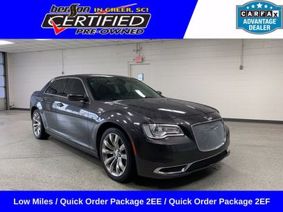 Used 2019 Chrysler 300 Touring w/ Quick Order Package 2EF