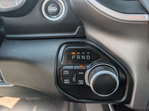 Used 2020 RAM 1500 Big Horn AWD/4WD image 20