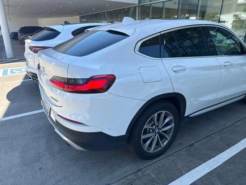 Used 2019 BMW X4 xDrive30i w/ Premium Package AWD/4WD image 4